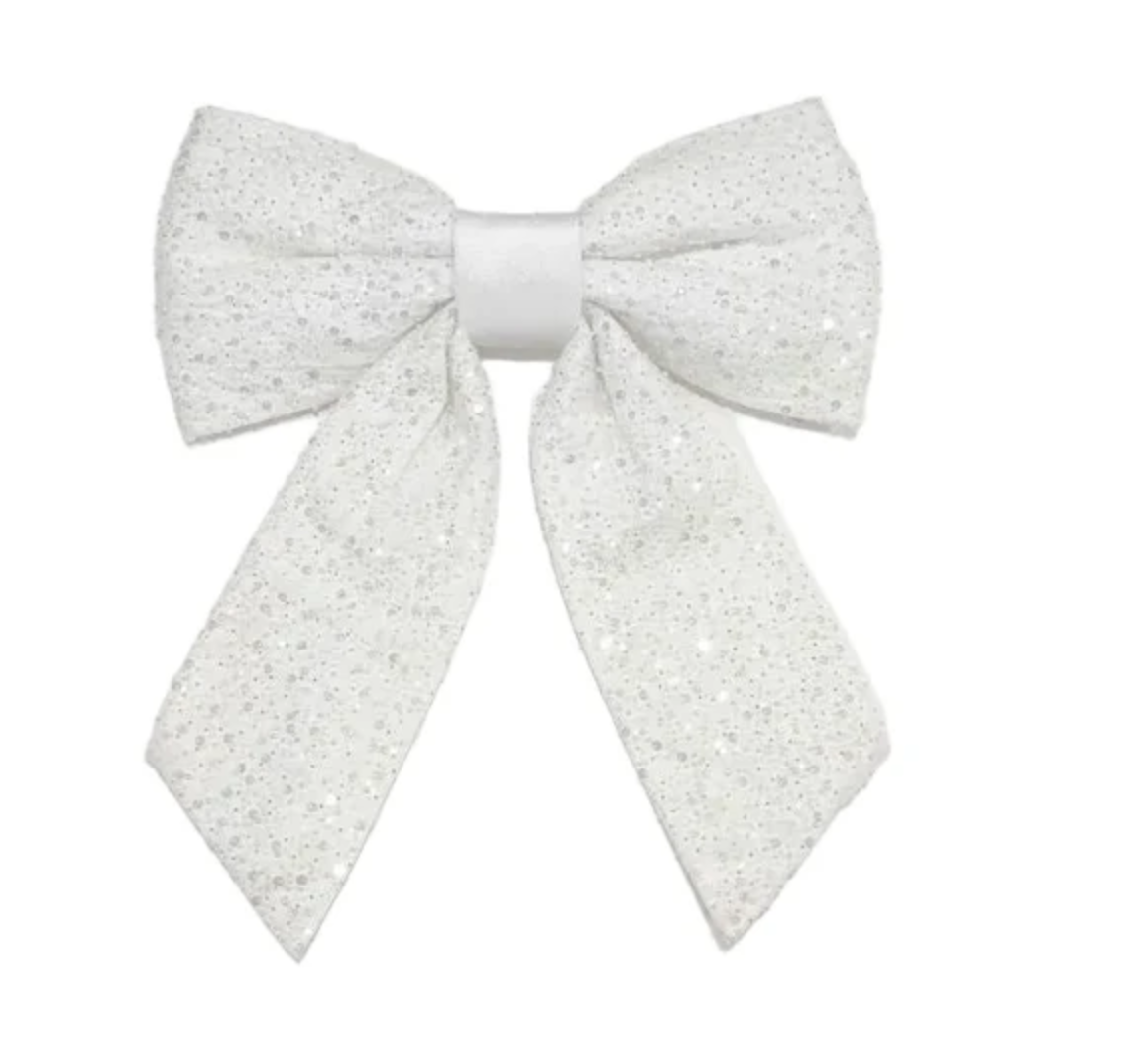 CHIC PEARL BOW - 18x24